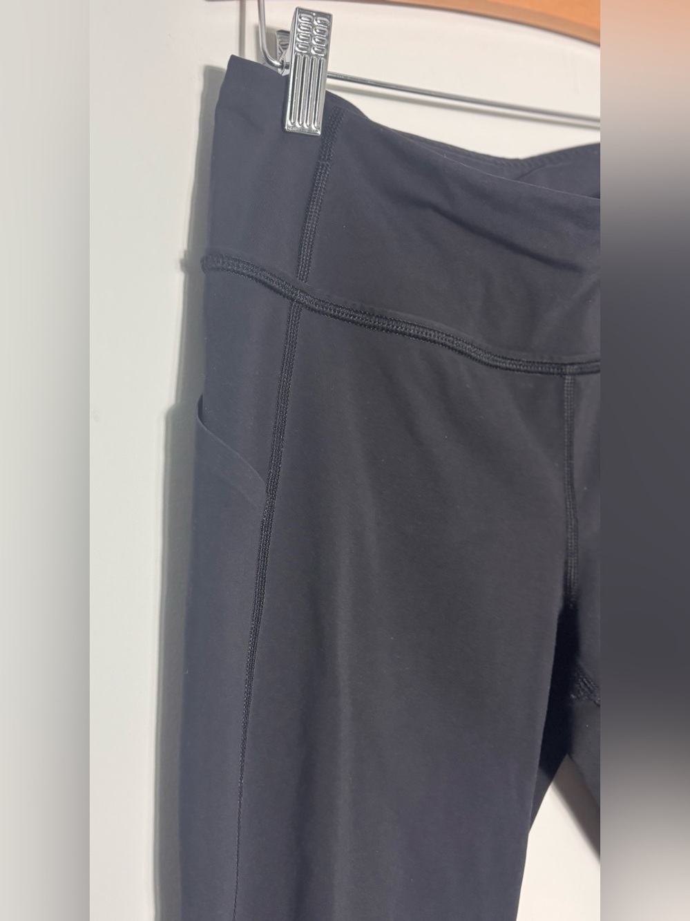 Lululemon Lead the Pack High-Rise Tight 23” Black Size 6 - Picture 6 of 8